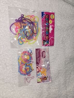 Silly Bandz Princess Glow In The Dark /Disney princess